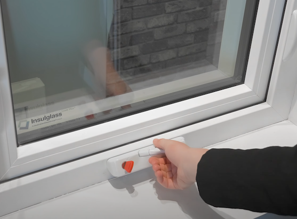 Double glazed awning window