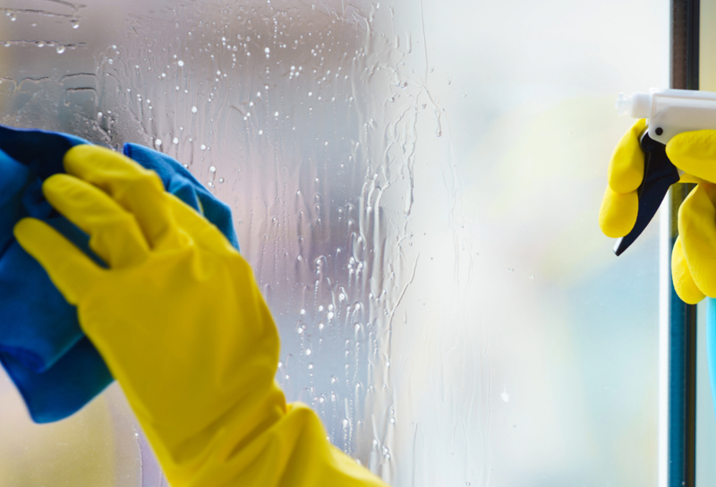 Cleaning tilt and turn windows